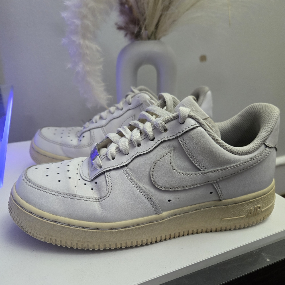 Nike White and Cream Sneakers